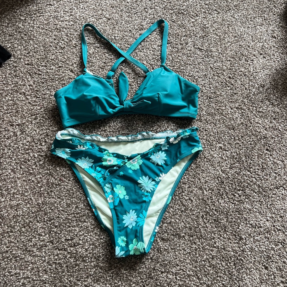 Cupshe Bikini